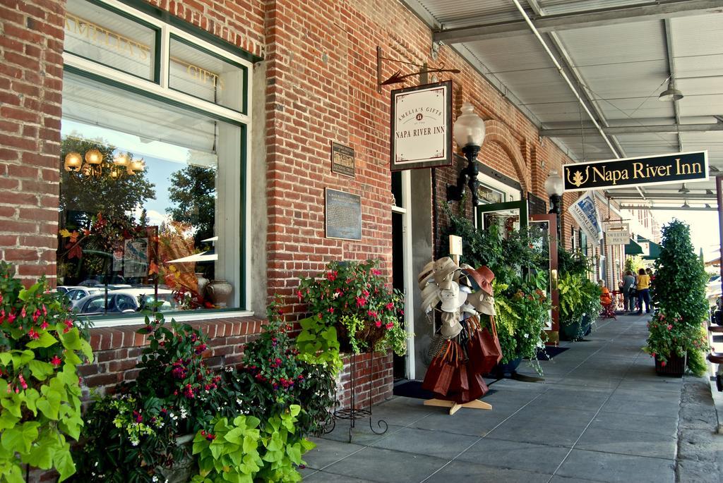 Napa River Inn Екстер'єр фото